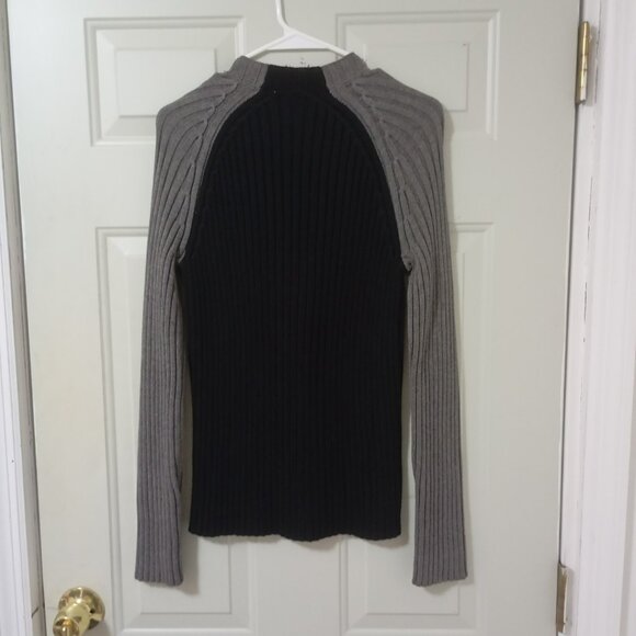 A|X Armani Exchange Trademark  Cotton Blend Men's Black And Gray Sweater. Size S - Picture 6 of 11